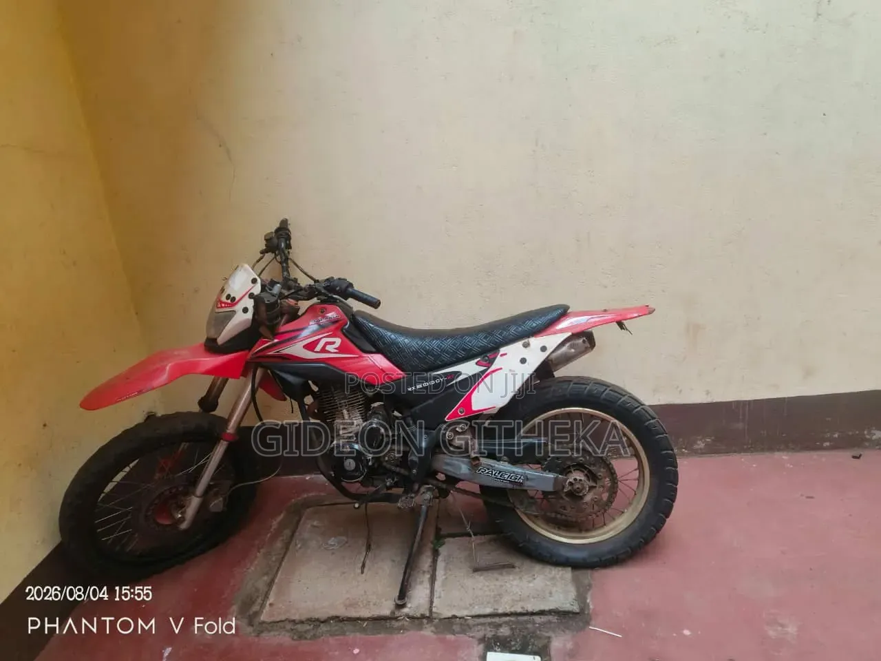 Raleigh 200cc 2010 Red