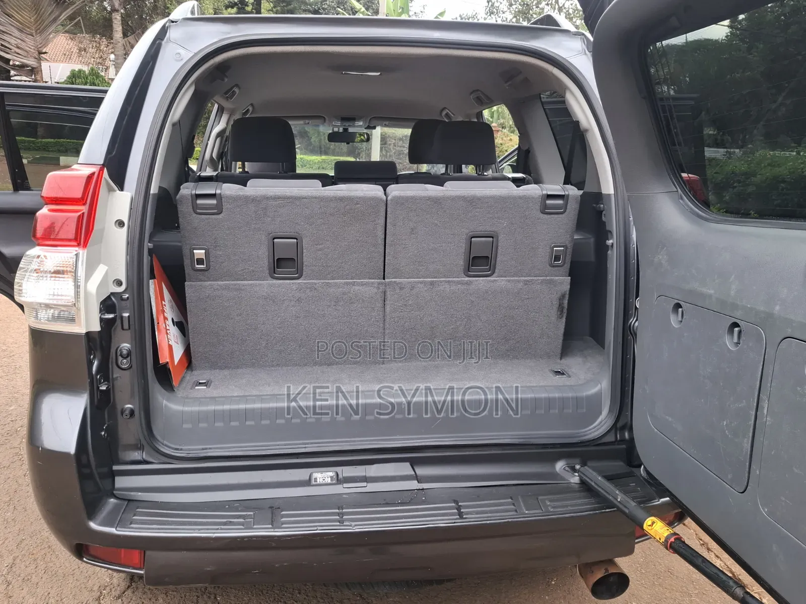 Toyota Land Cruiser Prado 2.7 i 2012 Gray