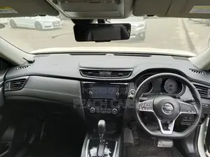 Nissan X-Trail 2019 White