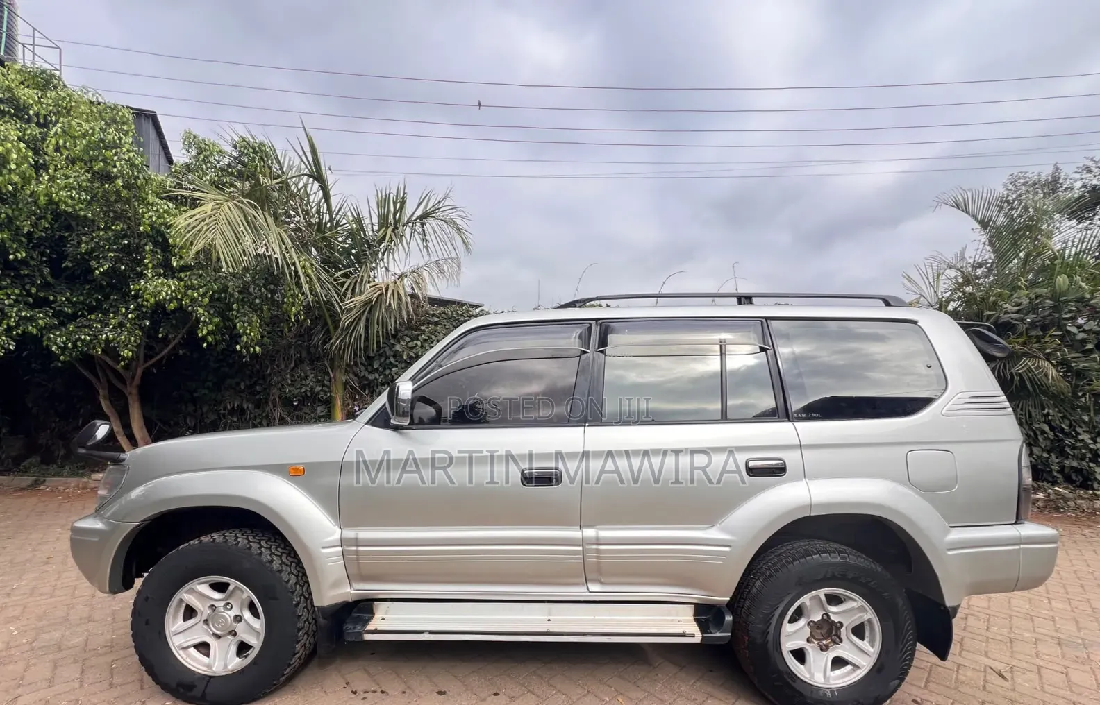Toyota Land Cruiser Prado 2000 Silver