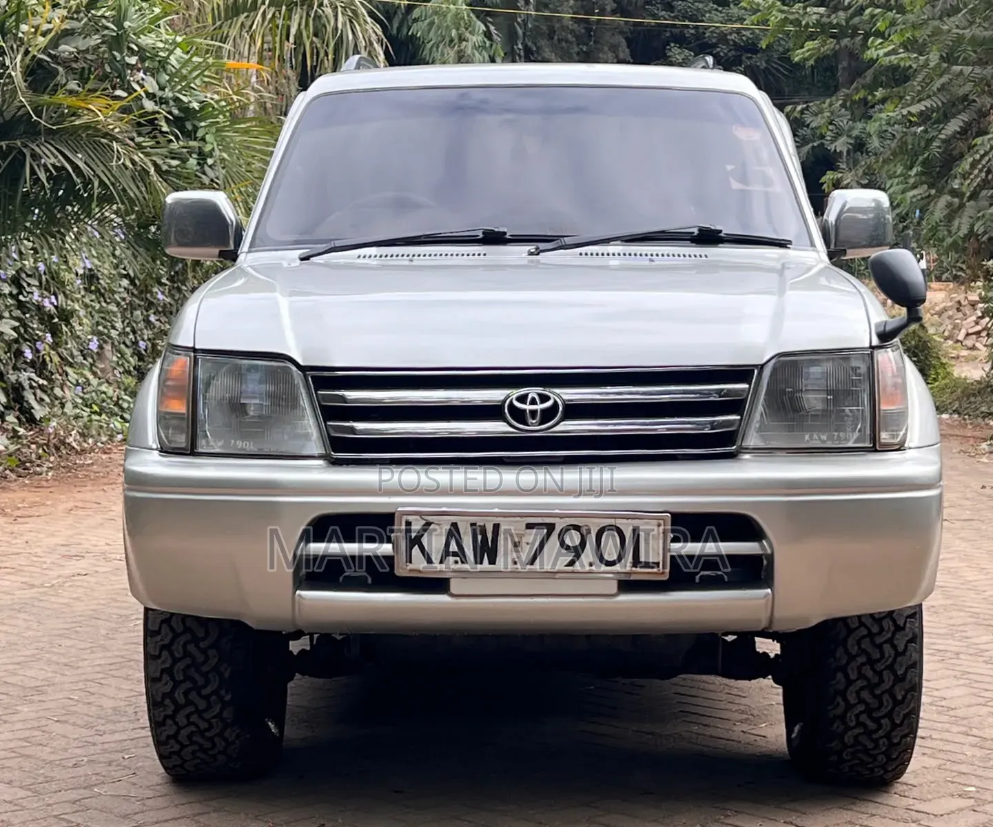 Toyota Land Cruiser Prado 2000 Silver