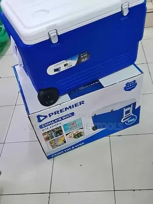 100l Cooler Box -Strong