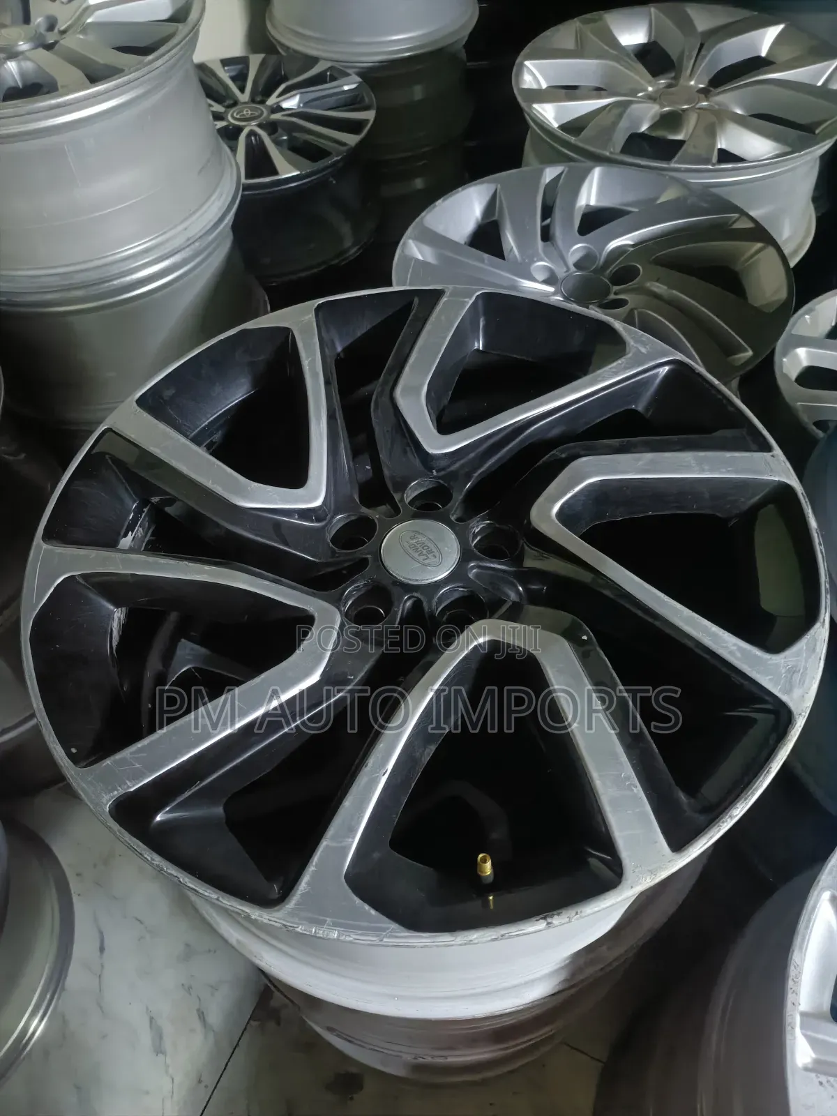 Range Rover Voque Sport Rims Size 21