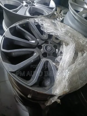 Range Rover Voque Sport Rims Size 22