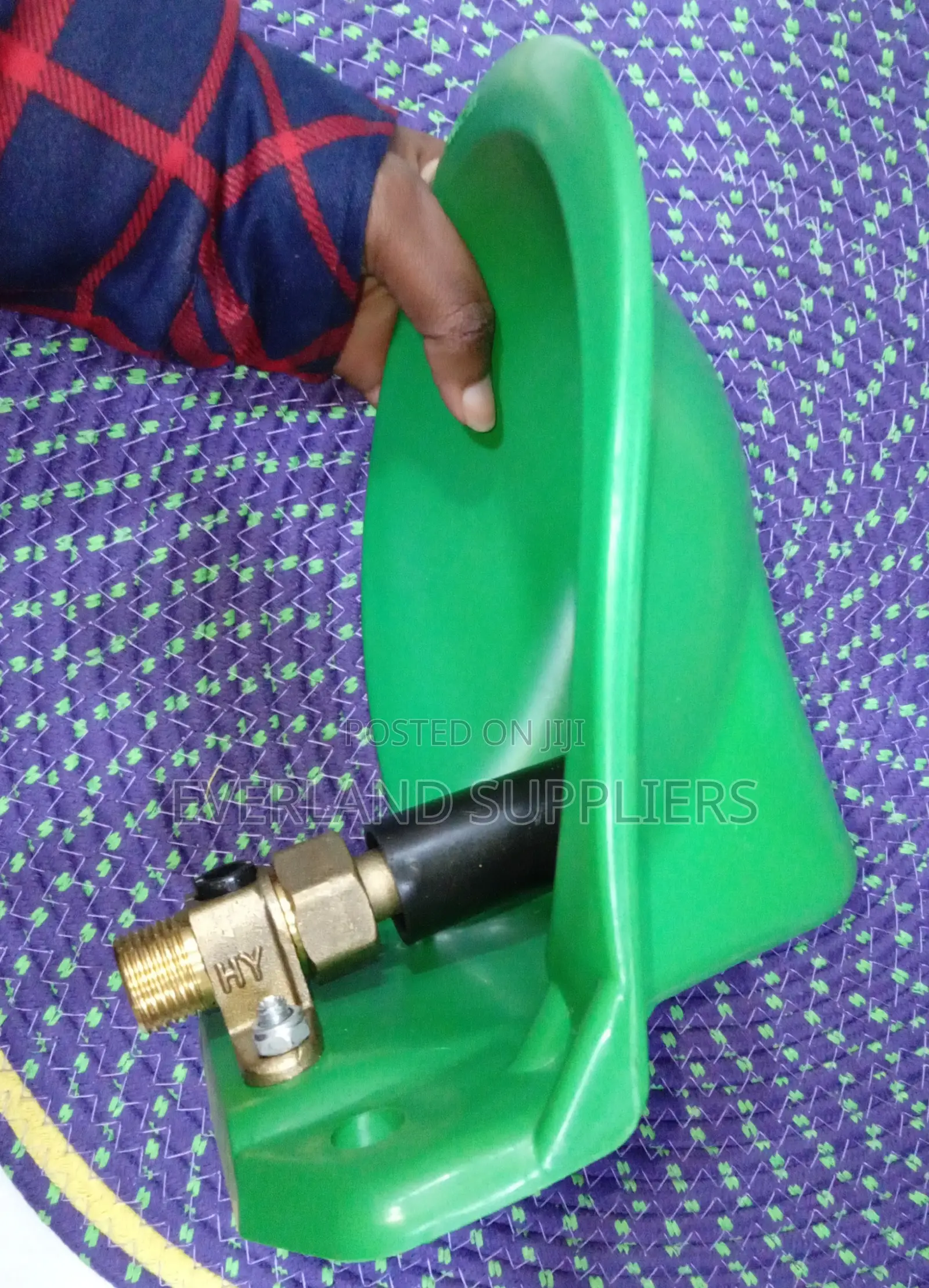 Plastic Drinking Water Bowl