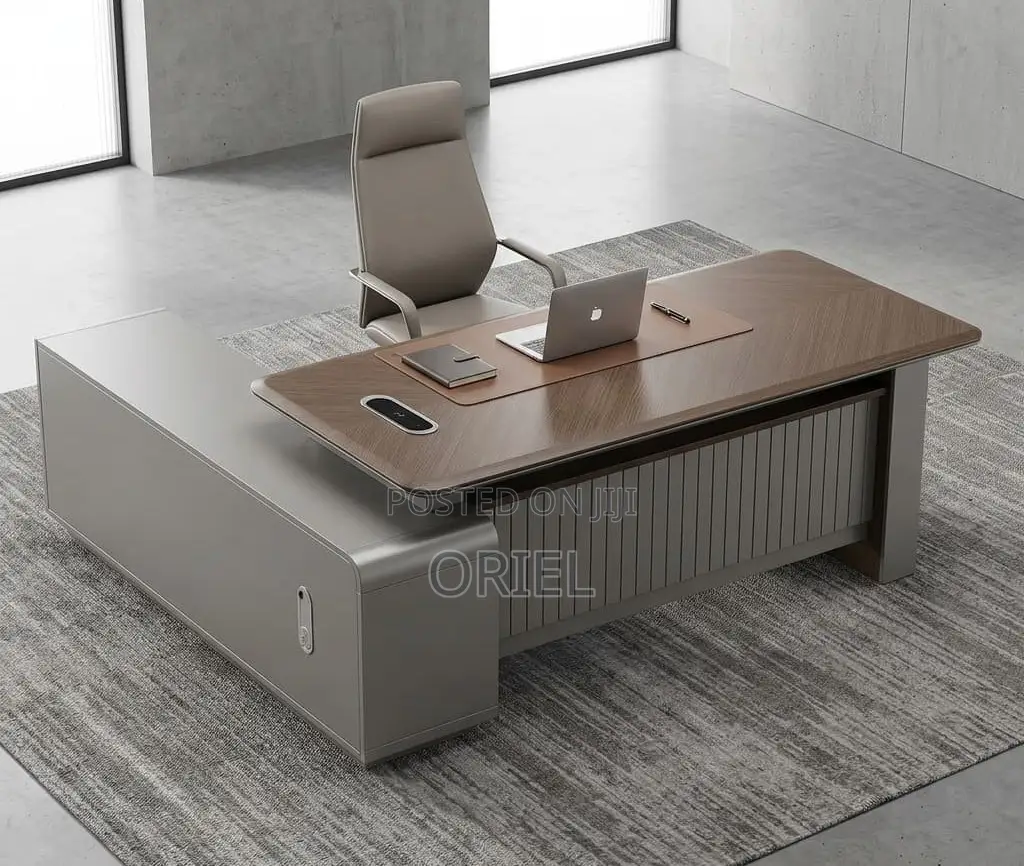 Office Desk : Luxury Executive Desk 1800MM
