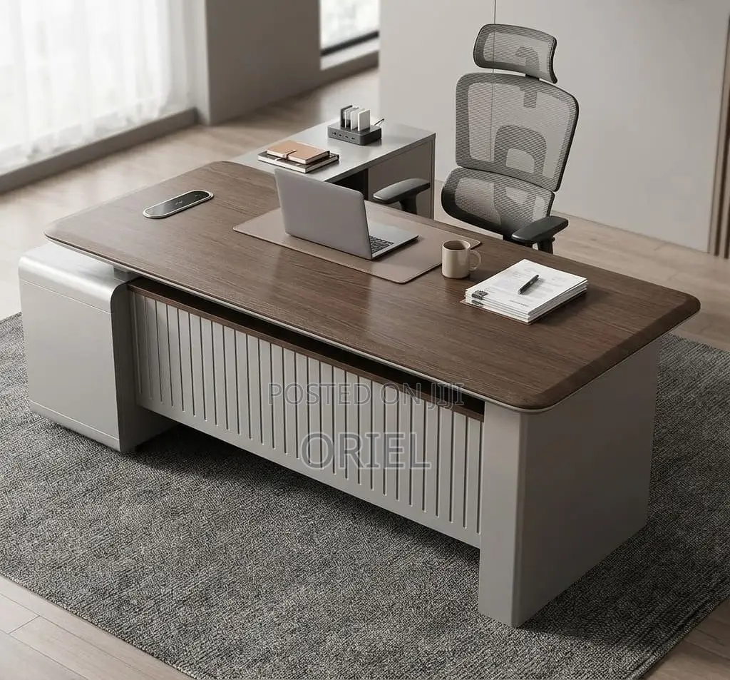 Office Desk : Luxury Executive Desk 1800MM