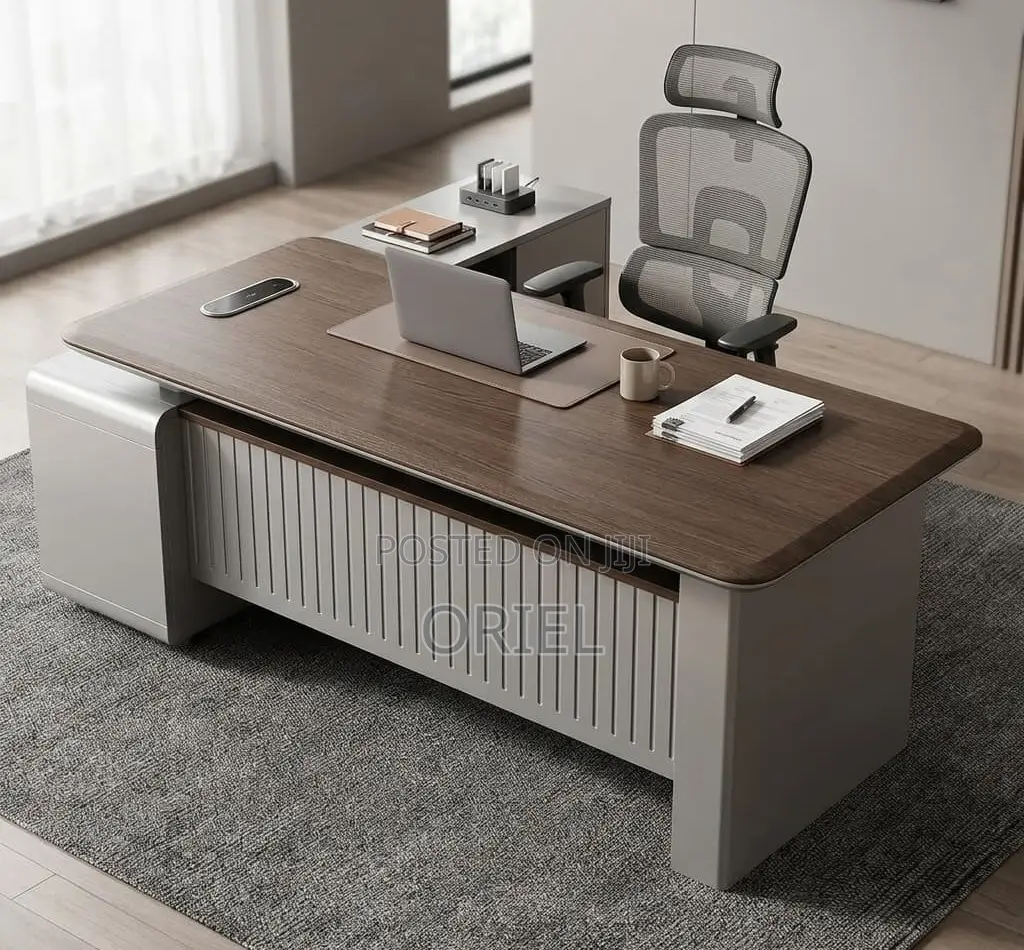 Office Desk : Luxury Executive Desk 1800MM