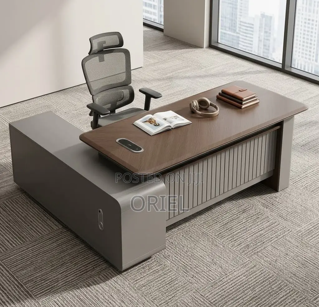 Office Desk : Luxury Executive Desk 1800MM
