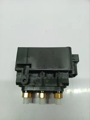 Genuine Airmatic Air Suspension Valve Block.