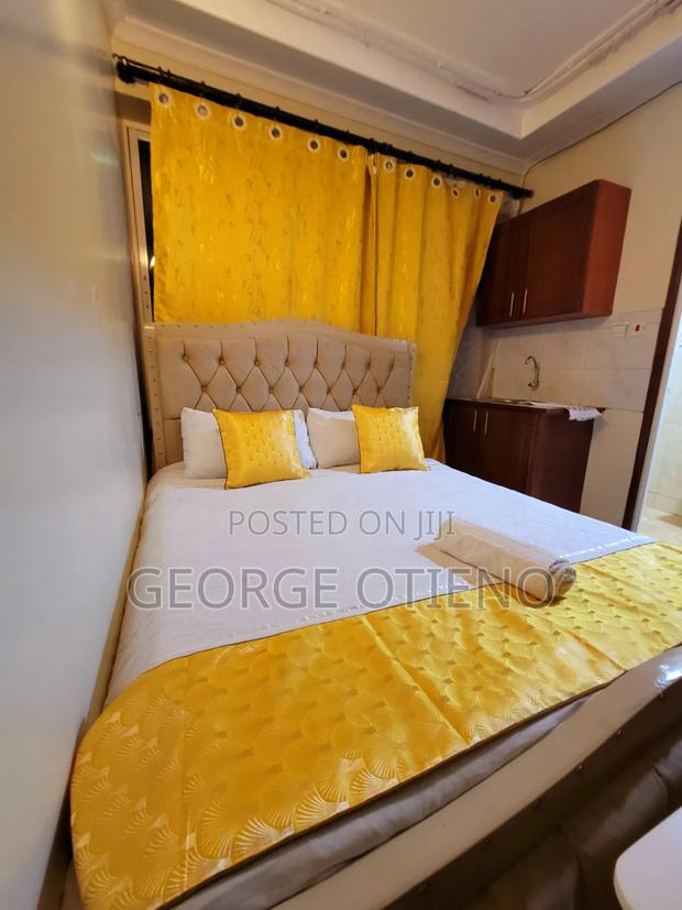 Airbnb Host Taraji Homes - main view