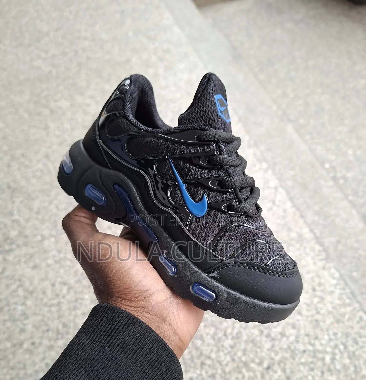 Kids Tn Sneakers