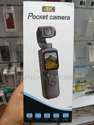 VETEK Portable Digital Camera for Vlogging and Photography.