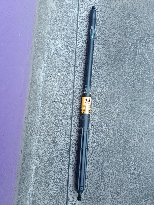 Tail Gate Lift (Shock Boot) Prado 150 - thumbnail 4