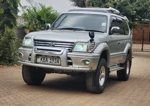 Toyota Land Cruiser Prado 2.7 16V 5dr 2000
