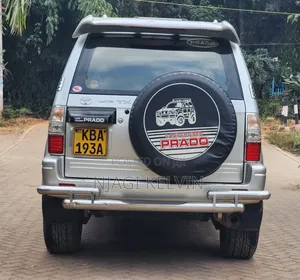 Toyota Land Cruiser Prado 2.7 16V 5dr 2000