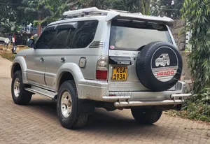 Toyota Land Cruiser Prado 2.7 16V 5dr 2000