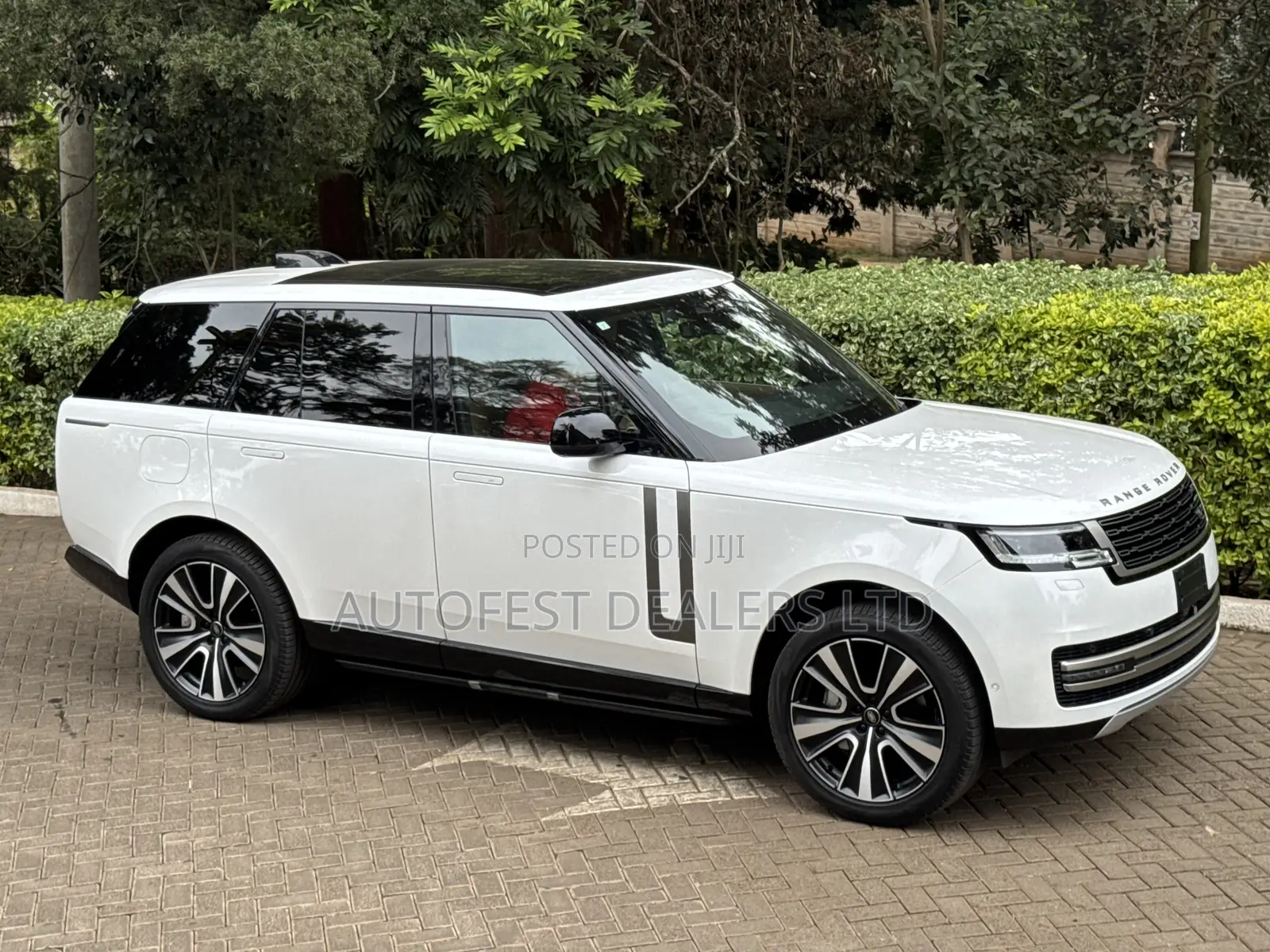 Land Rover Range Rover Vogue 2023 White