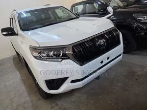 Toyota Land Cruiser Prado 2019 Black