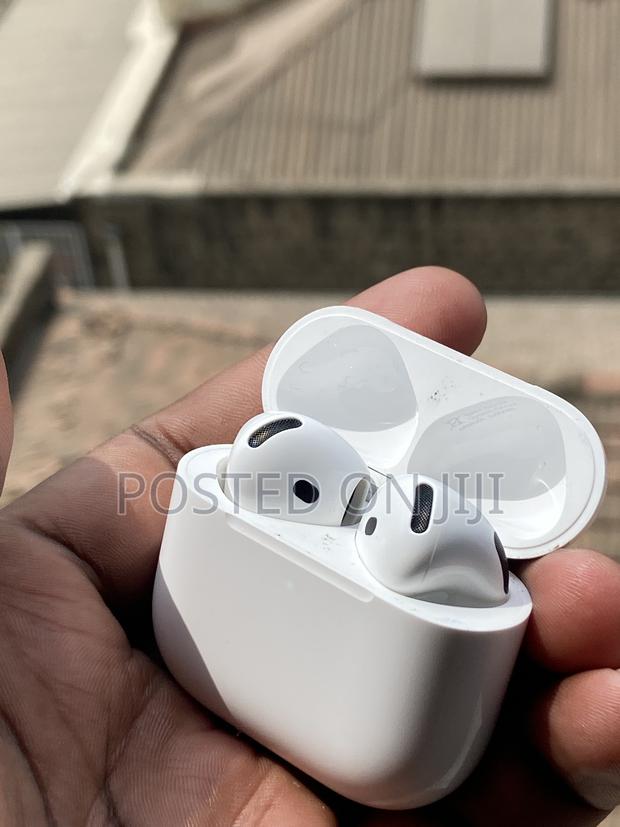 Apple Airpod Pro 4