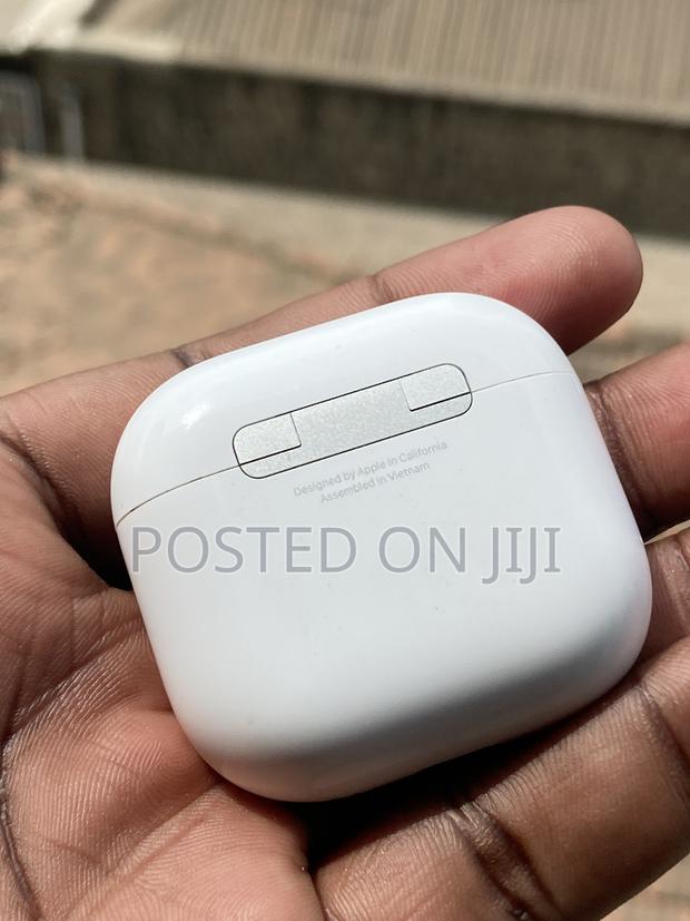 Apple Airpod Pro 4 - thumbnail 4