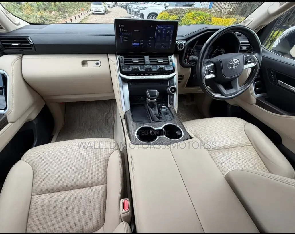 New Toyota Land Cruiser 2023 White