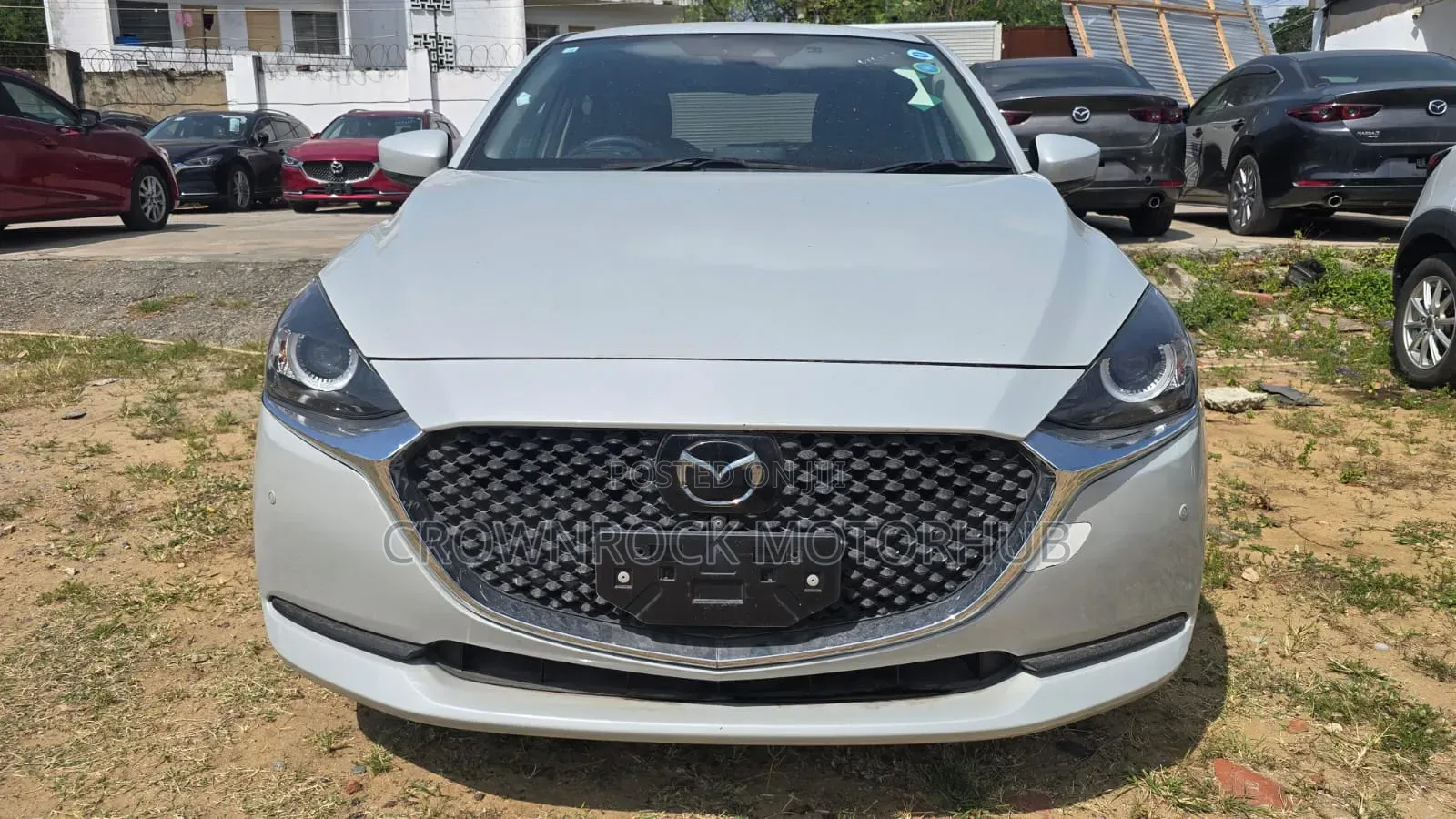 Mazda 2 2019 White