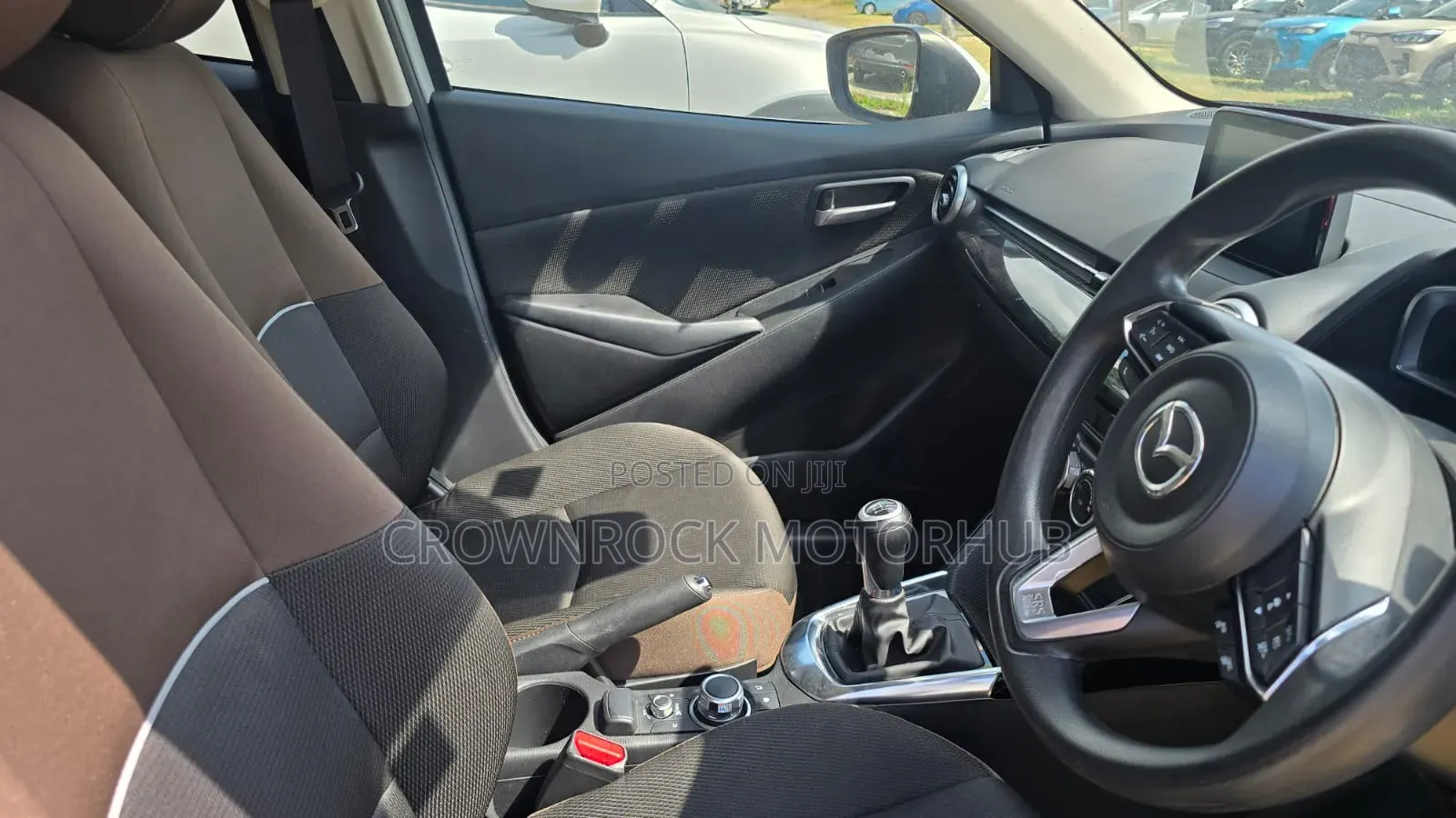 Mazda 2 2019 White