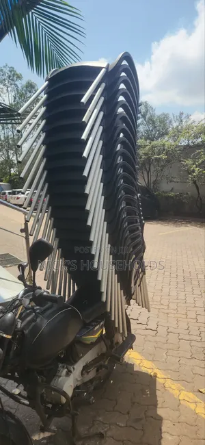 Complastic Plastic Chairs With Metal Tubing Legs