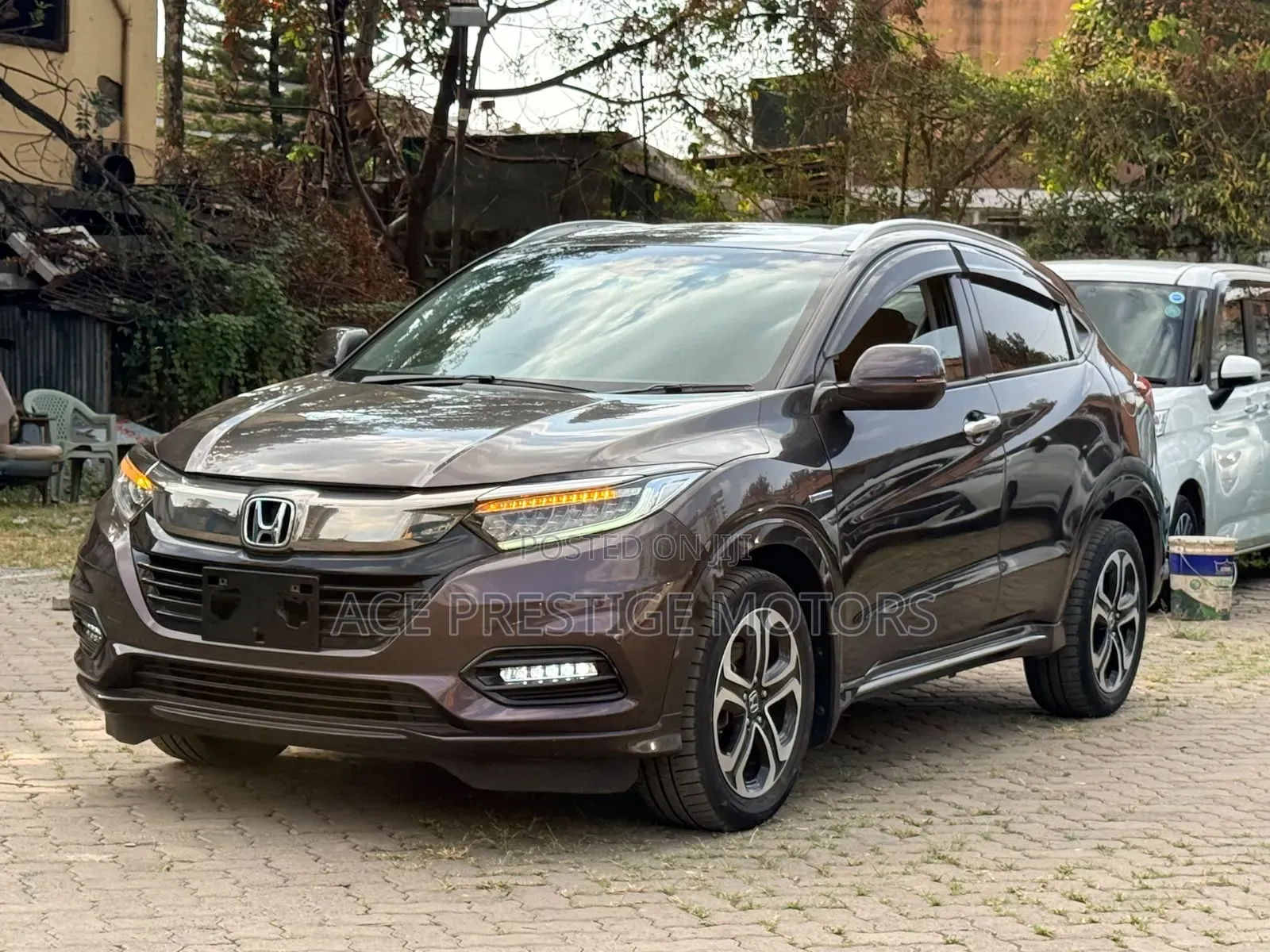 Honda Vezel 2018 Brown
