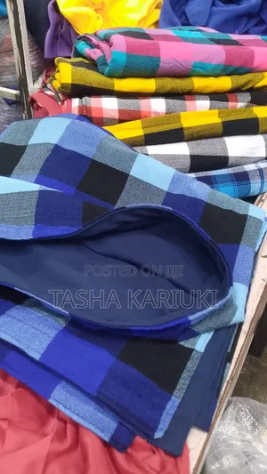 Premium Maasai Shuka – Light Fleece Design, Great Gift Option