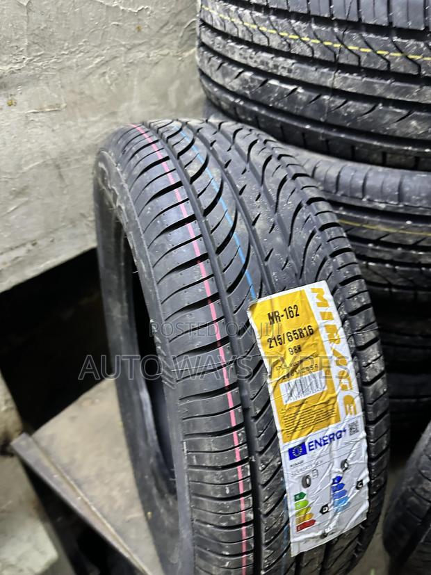 215/65r16 Mirage