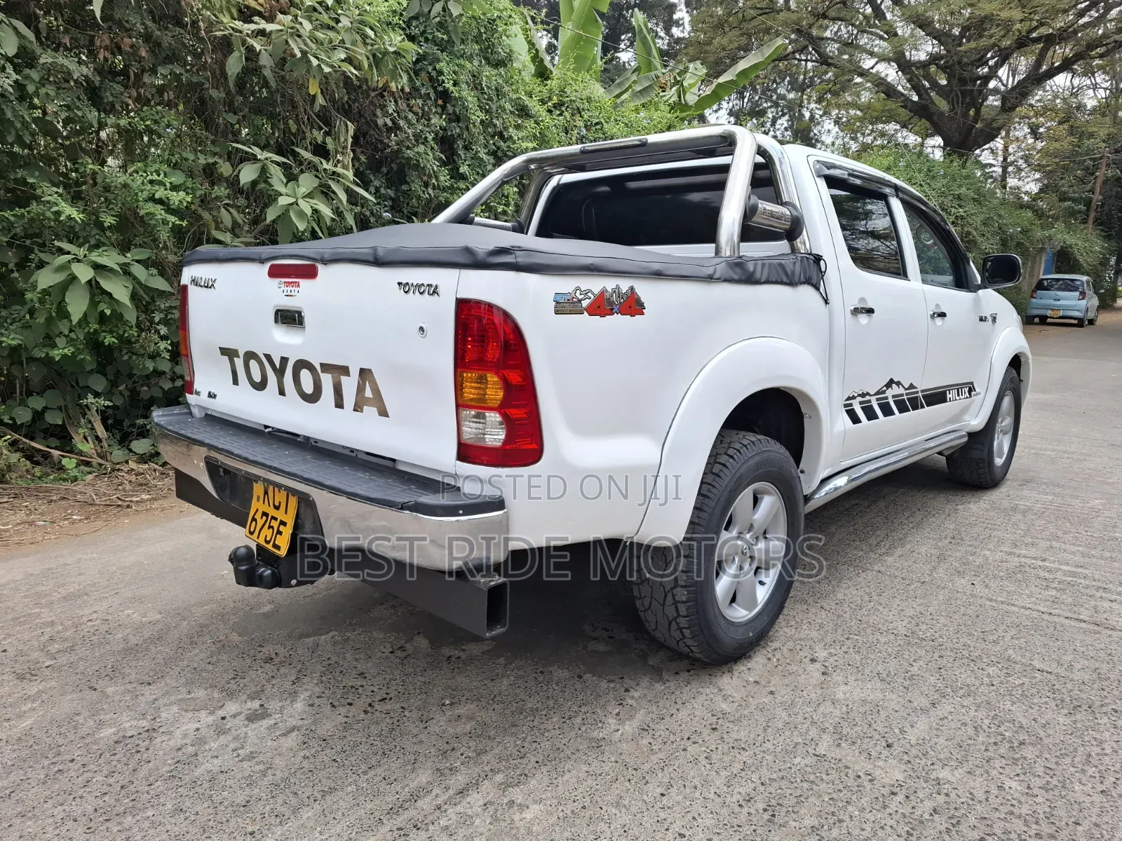 Toyota Hilux 3.0 D-4D 4x4 2013 White