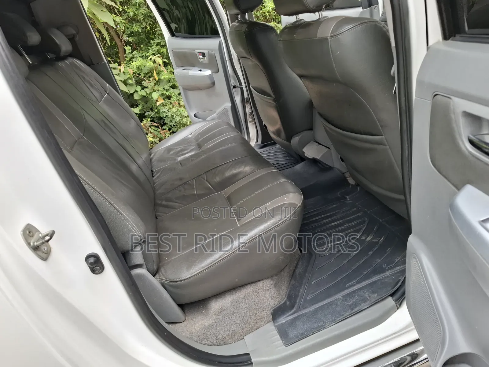 Toyota Hilux 3.0 D-4D 4x4 2013 White