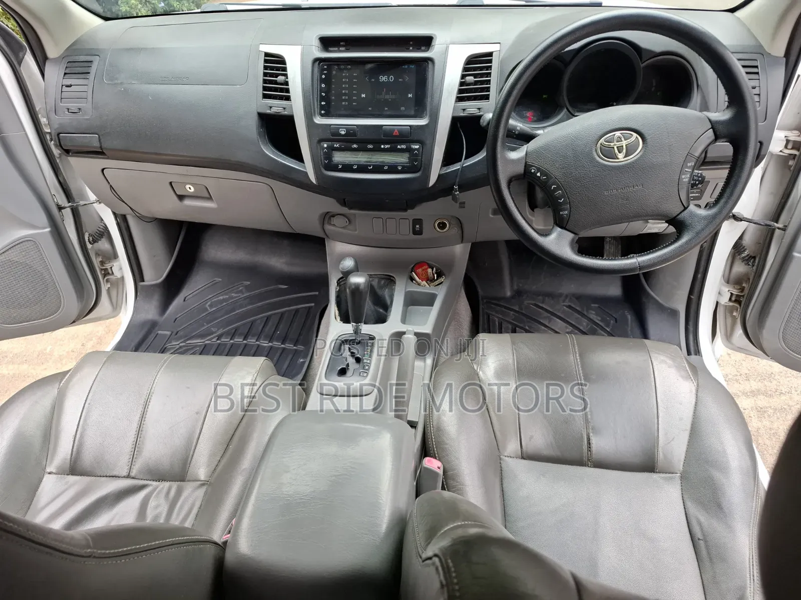 Toyota Hilux 3.0 D-4D 4x4 2013 White
