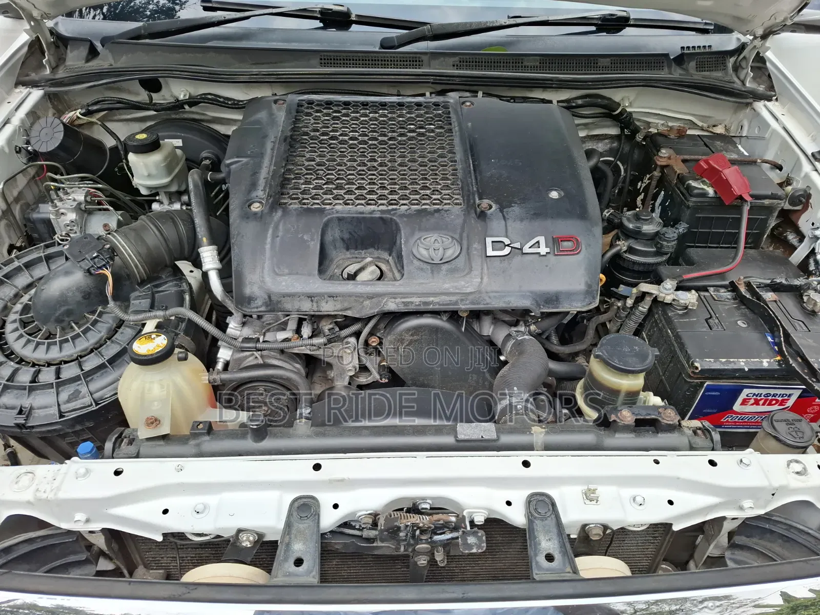 Toyota Hilux 3.0 D-4D 4x4 2013 White