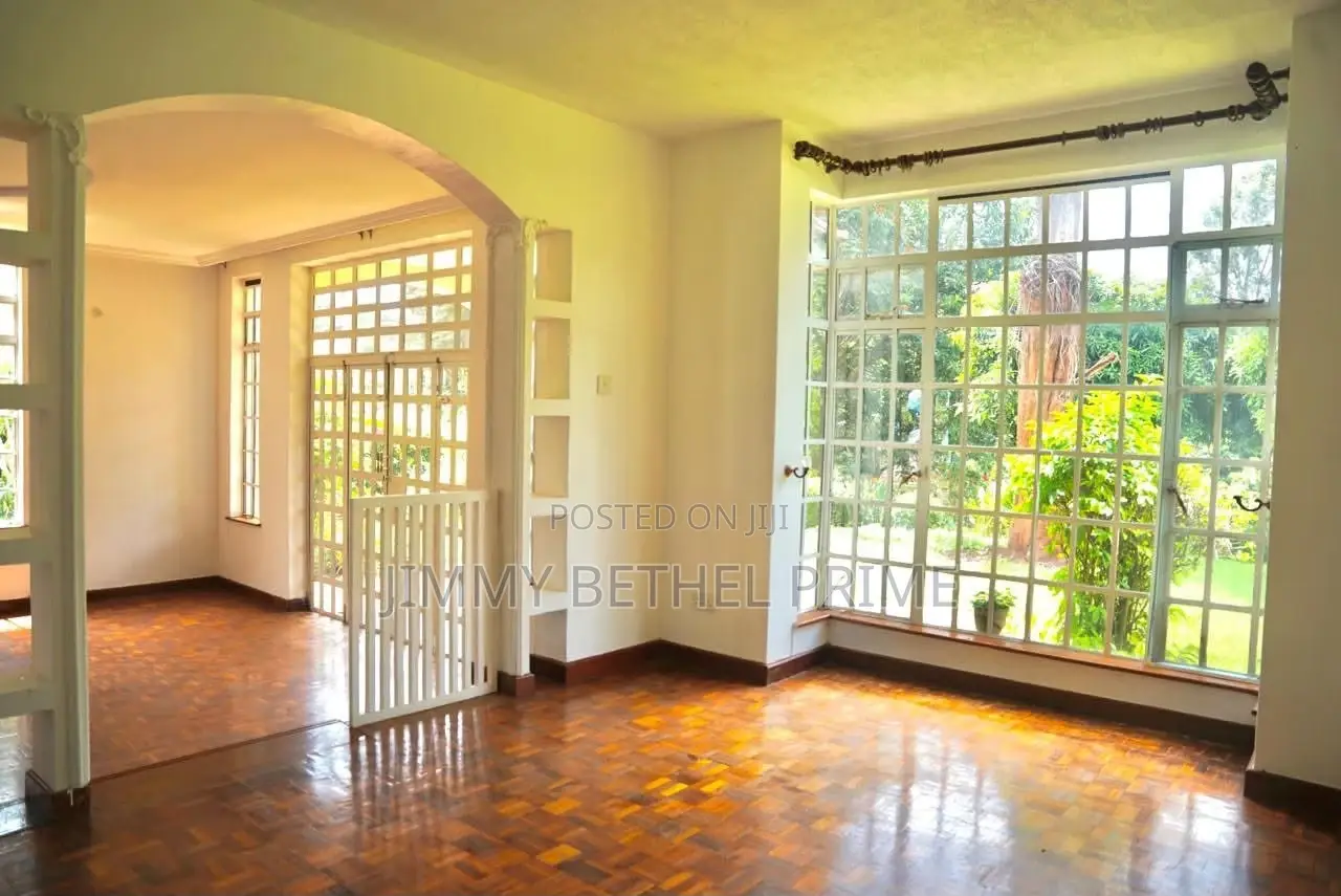 4bdrm Townhouse/Terrace in Rosslyn for sale