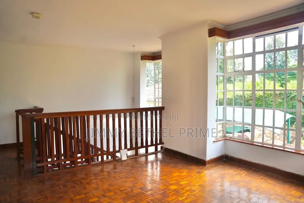 4bdrm Townhouse/Terrace in Rosslyn for sale