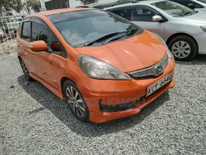 Honda Fit 2014 Gold