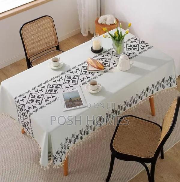 Linen Dinning Table Cloth - thumbnail 2