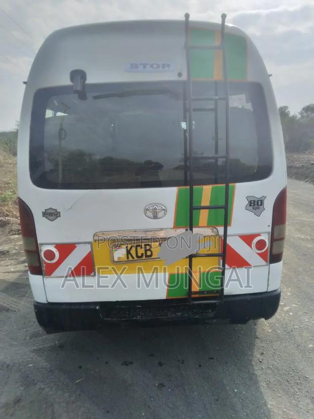 Toyota HiAce 2007 White - thumbnail 5