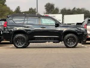 Toyota Land Cruiser Prado 2.8 2020 Black