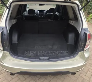 Subaru Forester 2010 Gold