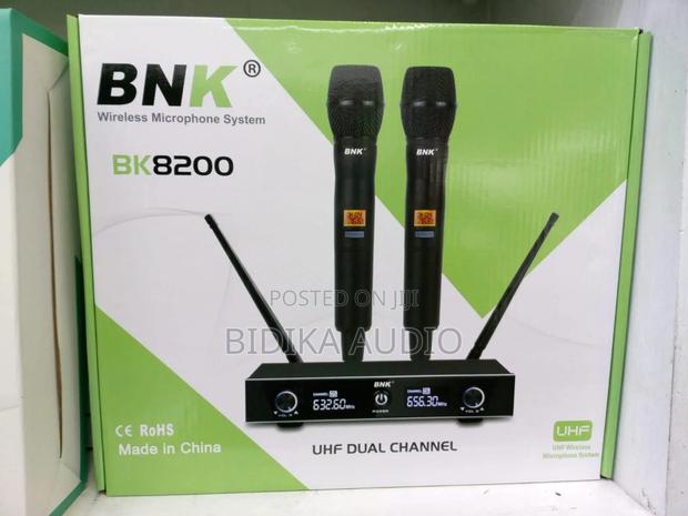 BNK BK8200 UHF Wireless Microphone System - main view