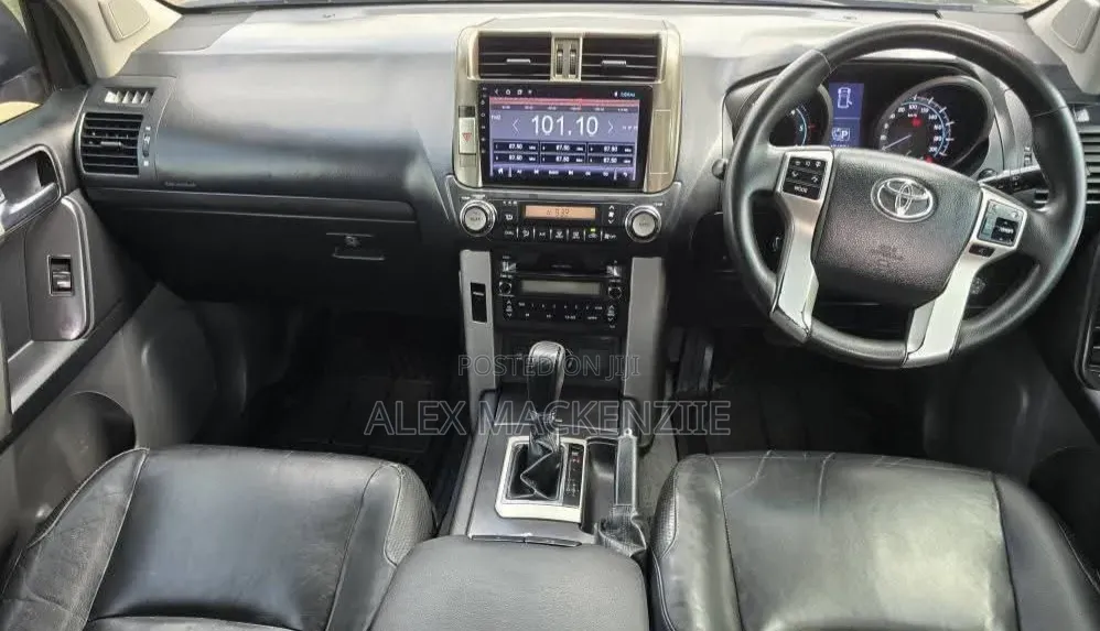 Toyota Land Cruiser Prado 2010 Black