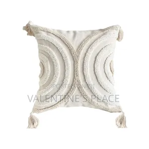 Luxury Tufted Cases
45cm by 45cm
