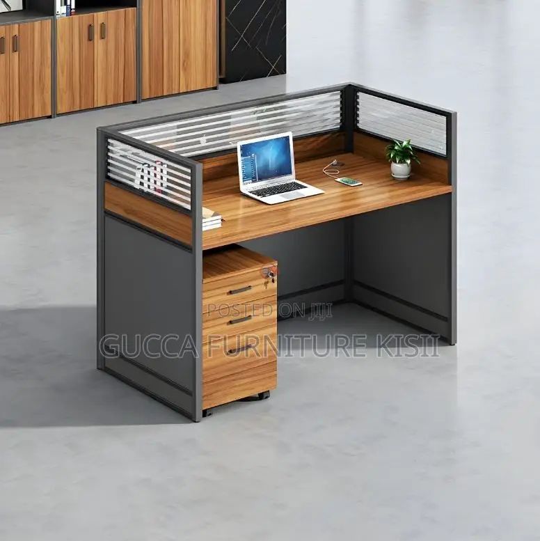 Office Workstation; One Way Modular Office Workstation