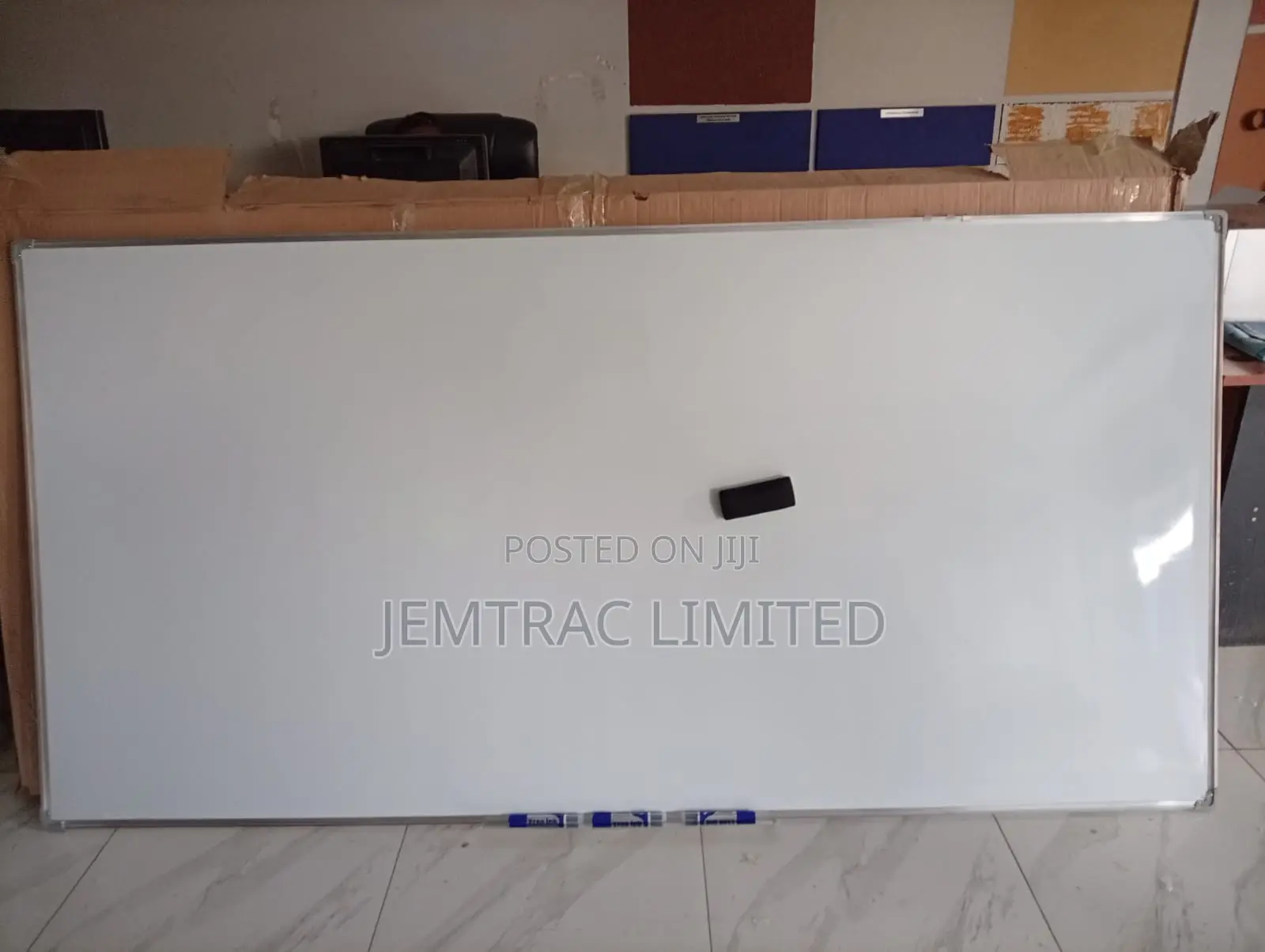 High-Quality Magnetic Whiteboard 8x4 Feet for Office and School