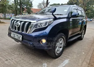 Toyota Land Cruiser Prado 2014 Blue