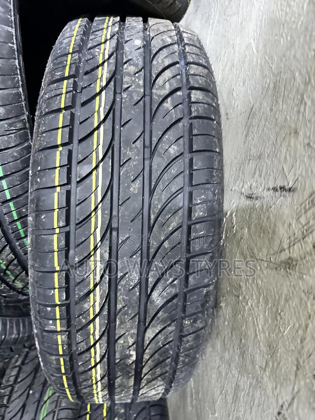 215/60r16 Mirage - thumbnail 3